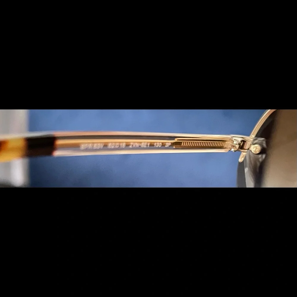 Mens authentic Prada Sunglasses - Picture 3 of 6
